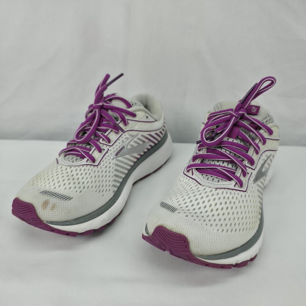 Brooks Ghost 12 Womens 7 White Purple Running Shoes Medium B Athletic Sneakers
